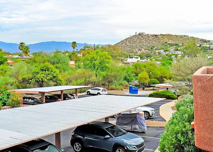 Sabino Canyon Foothills Retreat Holiday home
